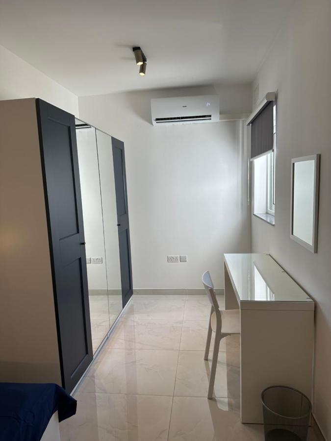 Sliema 2 Bedroom Penthouse 외부 사진