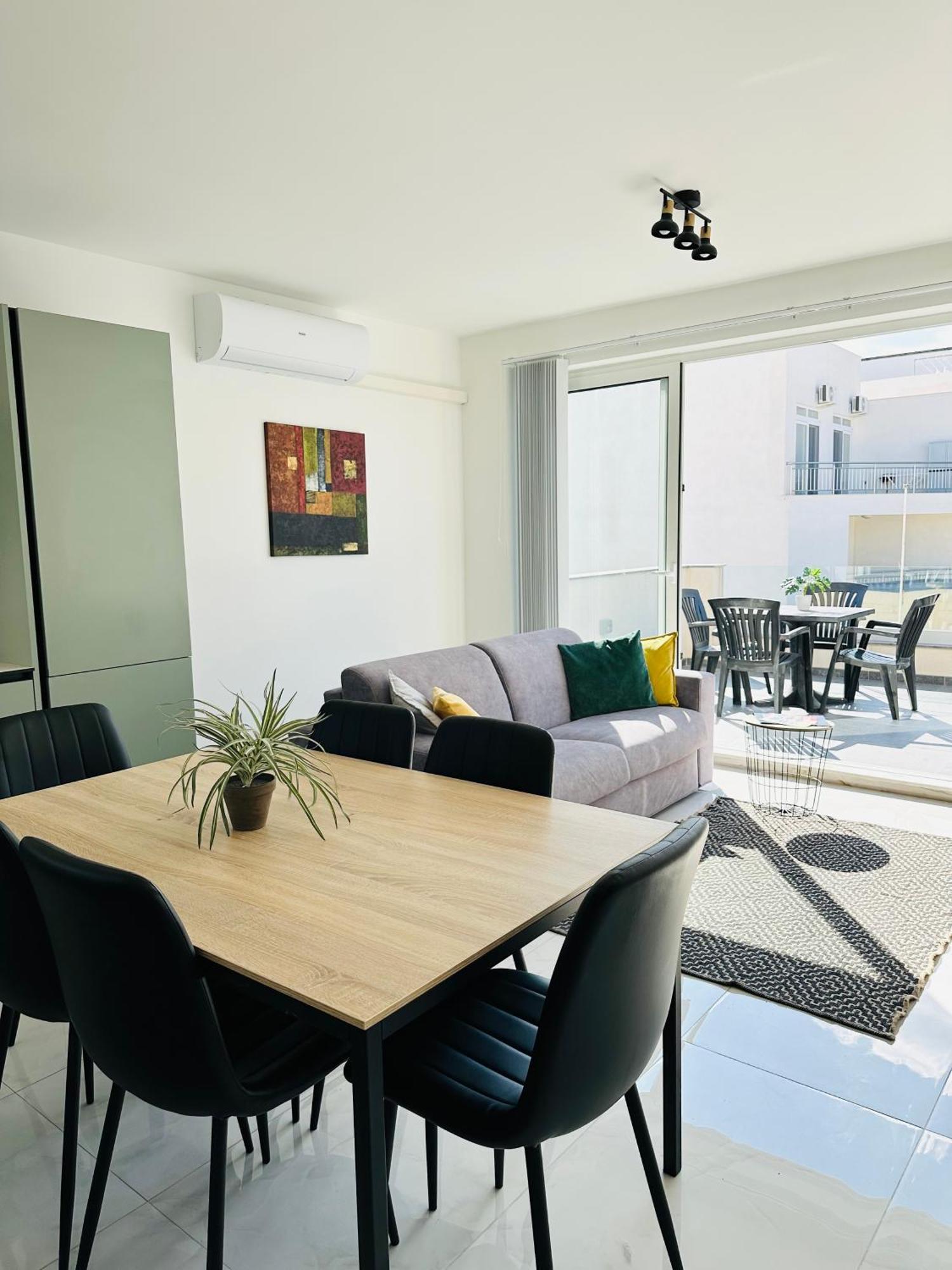 Sliema 2 Bedroom Penthouse 외부 사진